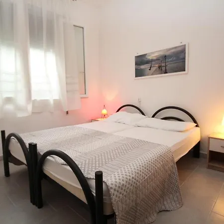 Faustina 02 Apartamento